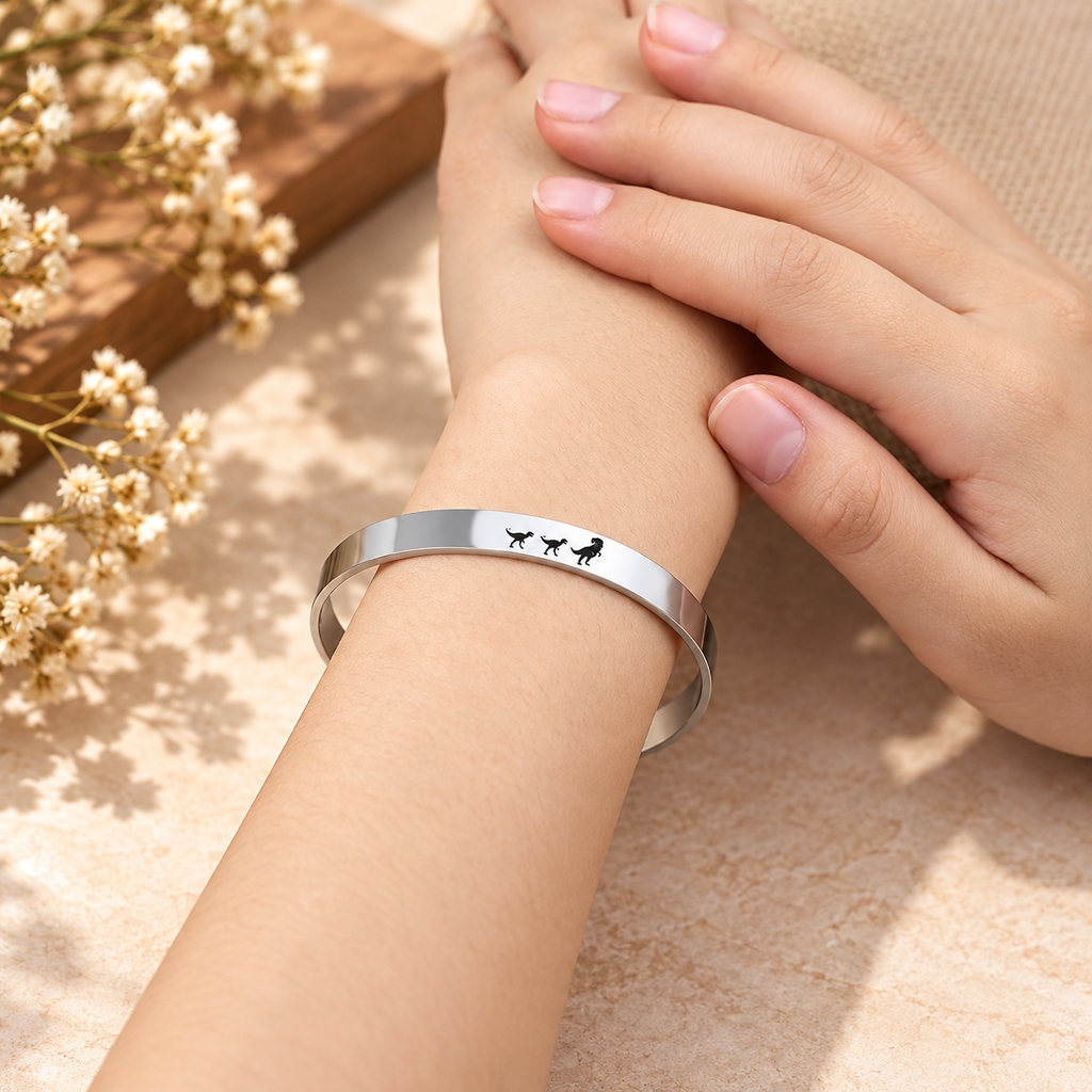 Mamasaurus Family Cuff Bracelet